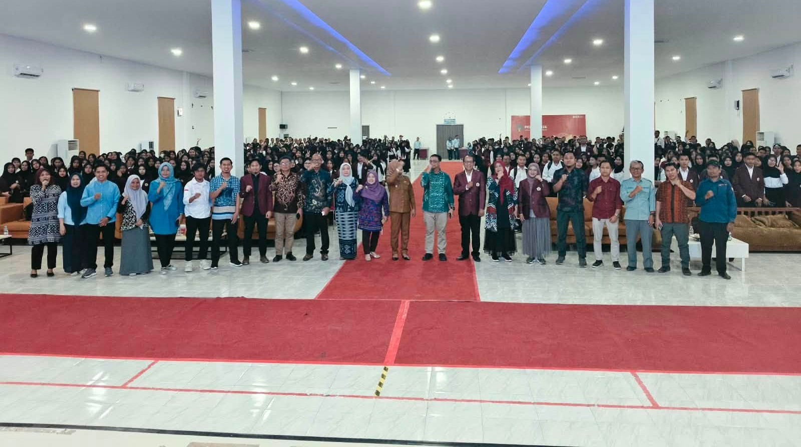 Kick Off Kuliah Perdana Unsulbar Tahun 2026 Hadirkan Wakil Bupati Majene sebagai Narasumber