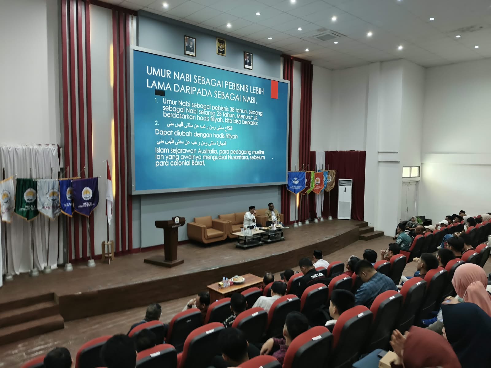 Kuliah Umum Academic Exposure Unsulbar 2026 Bahas Persatuan Islam dalam Perspektif Sosial Historis